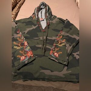 JOHNNY WAS Camouflage Hoodie